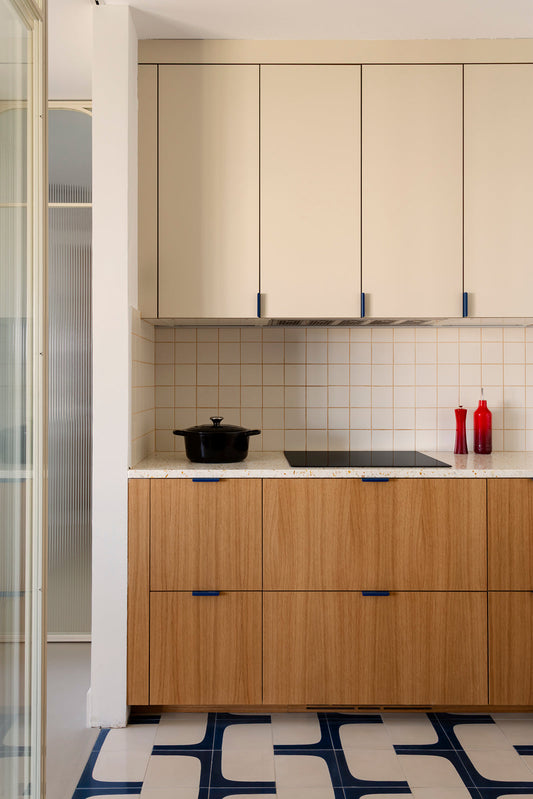 Cómo diseñar una cocina eficiente: distribución, zonas y almacenaje