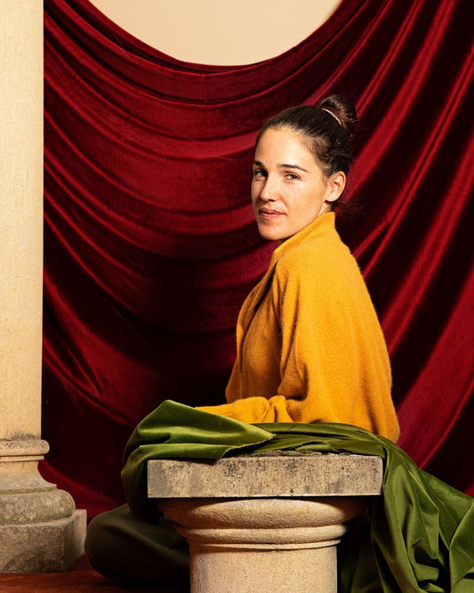 Dentro del estudio-casa de Marta de la Rica: una cocina diseñada desde el uso real