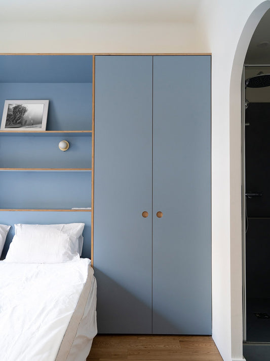 Un toque de serenidad. La transformación de un dormitorio